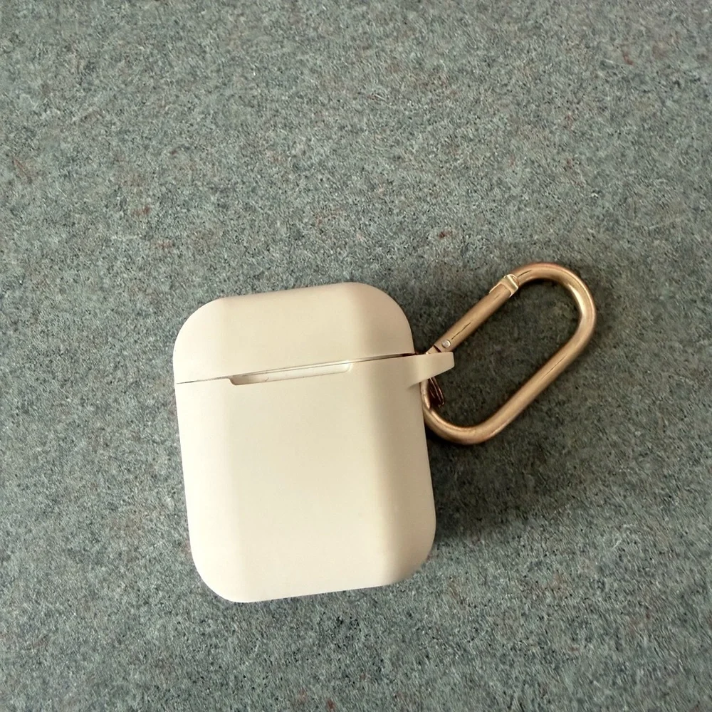 MVMT AirPods Case w Carabiner Empty Case Only Silicone Cover Apple AirPods